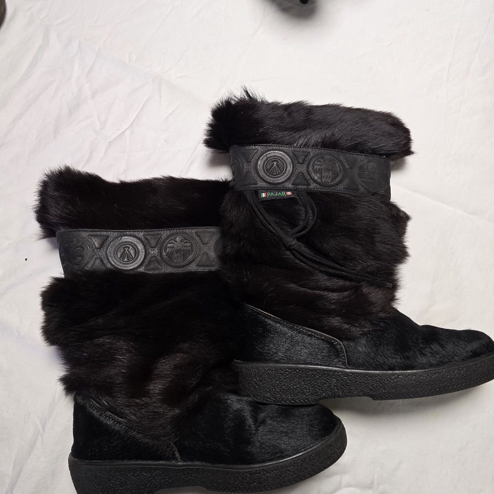 Pajar Black Fur Winter Boots